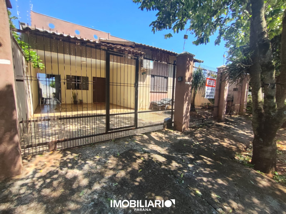 Residência para  venda em Parque Alto da Paraná, Umuarama, 174,00m², com 2 quartos