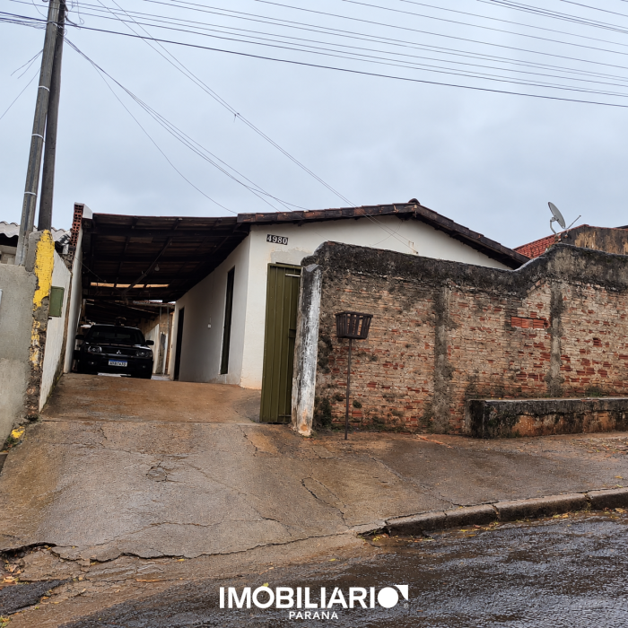 Residência para  venda em Parque Industrial I, Umuarama, 199,00m², com 4 quartos