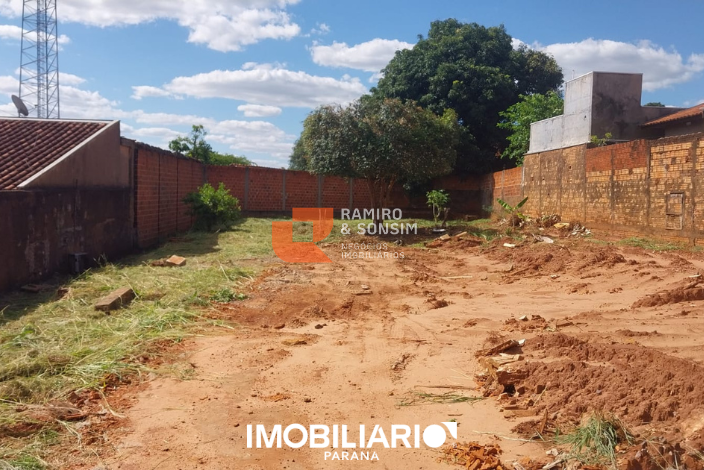 Terreno para  venda em Zona V, Umuarama