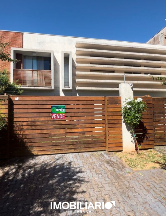 Residência para  venda em Zona I, Umuarama, 402,00m²