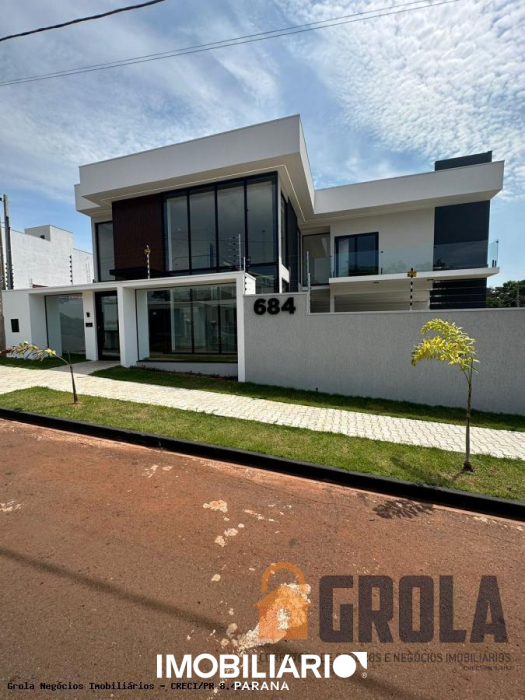 Sobrado para  venda em Jardim Flora III, Campo Mourão, 286,00m², com 3 quartos