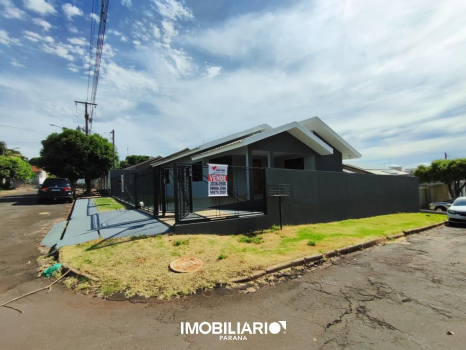 Residência para  venda em Zona V, Umuarama, 238,00m², com 3 quartos