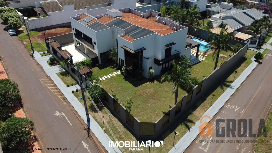 Residência para  venda em Jardim Shangrila, Campo Mourão, 1.548,00m², com 5 quartos