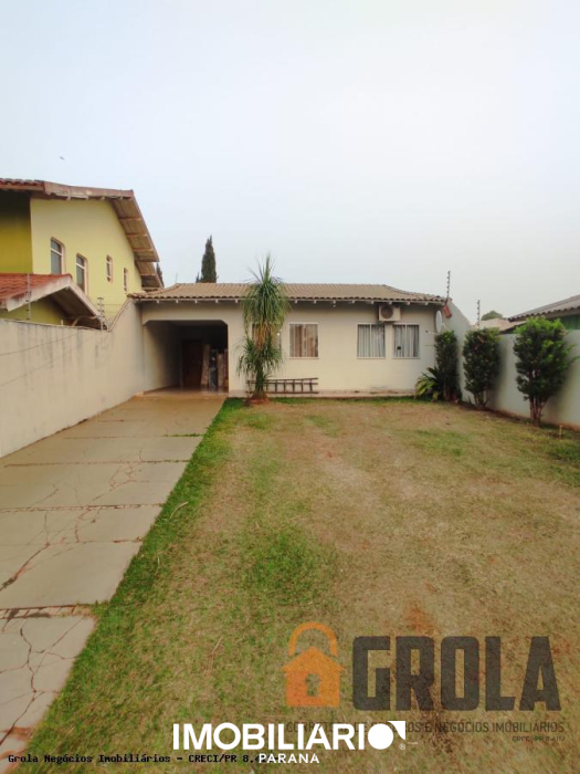 Residência para  venda em Centro, Campo Mourão, 475,00m², com 4 quartos