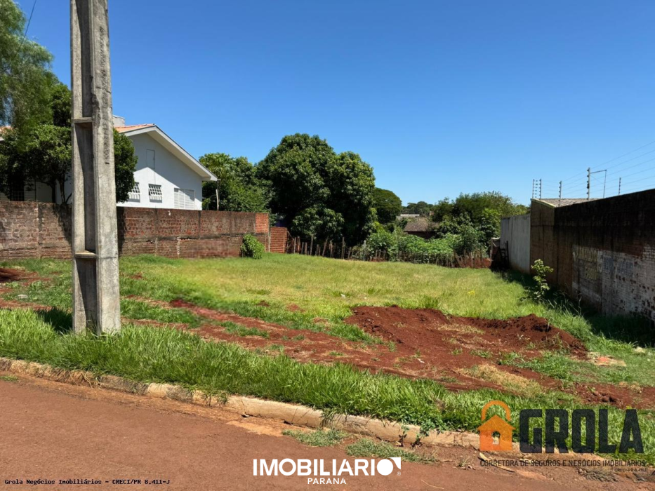 Terreno para  venda em Centro, Ubiratã, 675,00m²