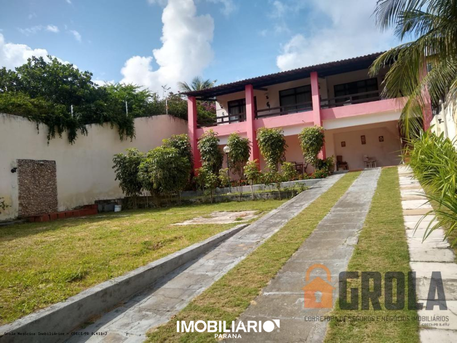 Sobrado para  venda em Icaraí, Caucaia, 520,00m², com 3 quartos