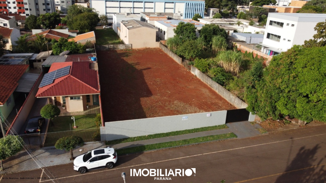 Terreno para  venda em Centro, Campo Mourão, 1.000,00m²