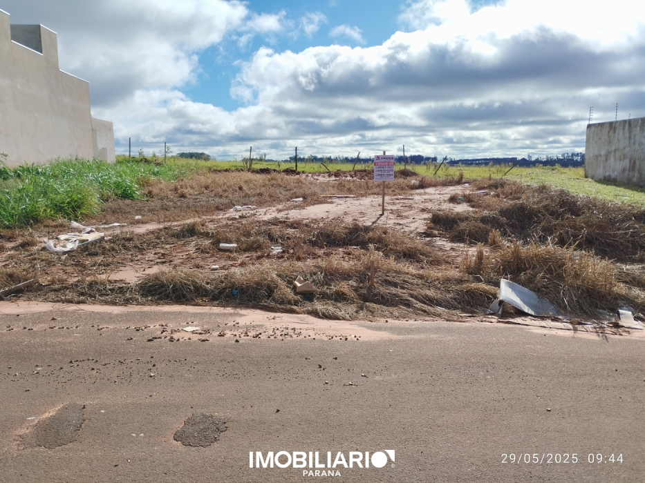 Terreno para  venda em Parque Residencial Metropolitano, Umuarama, 216,00m²