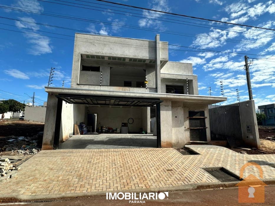 Sobrado para  venda em Jardim Flora II, Campo Mourão, 351,00m², com 3 quartos