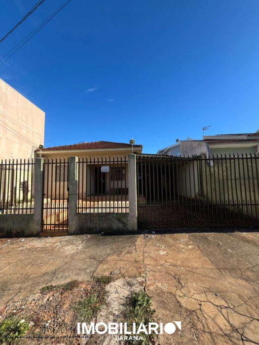 Imóvel para  venda em Centro, Campo Mourão, 314,00m², com 4 quartos