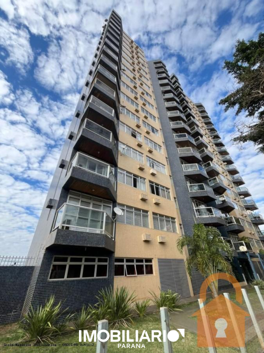 Apartamento para  venda em Centro, Campo Mourão, 227,00m², com 4 quartos