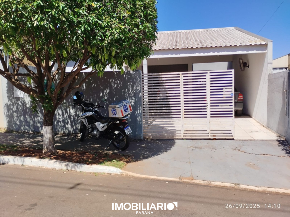 Residência para  venda em Zona VI, Umuarama, 153,00m², com 3 quartos