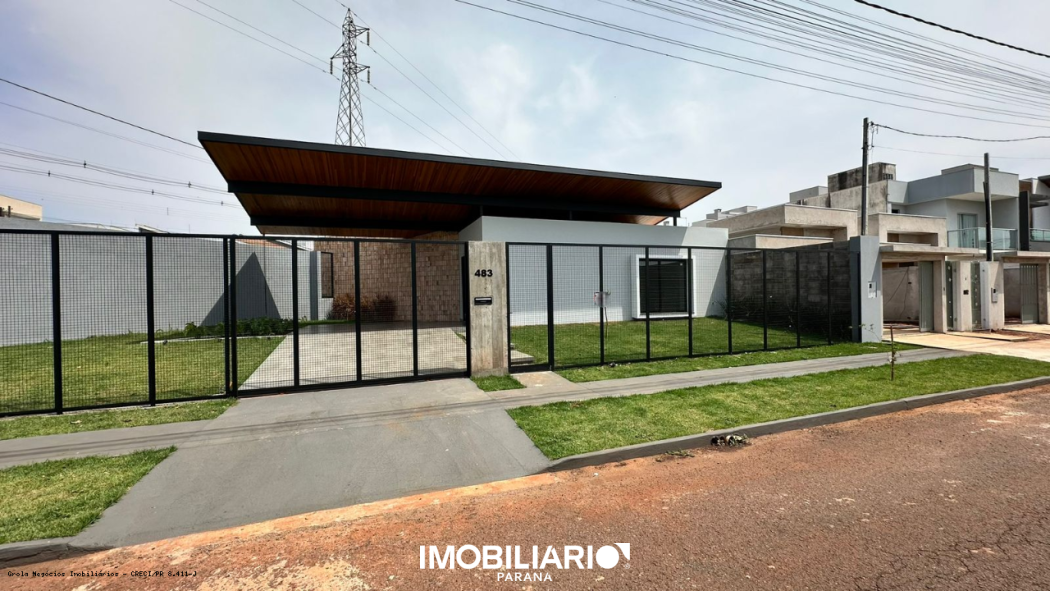 Residência para  venda em Jardim Flora, Campo Mourão, 360,00m², com 3 quartos