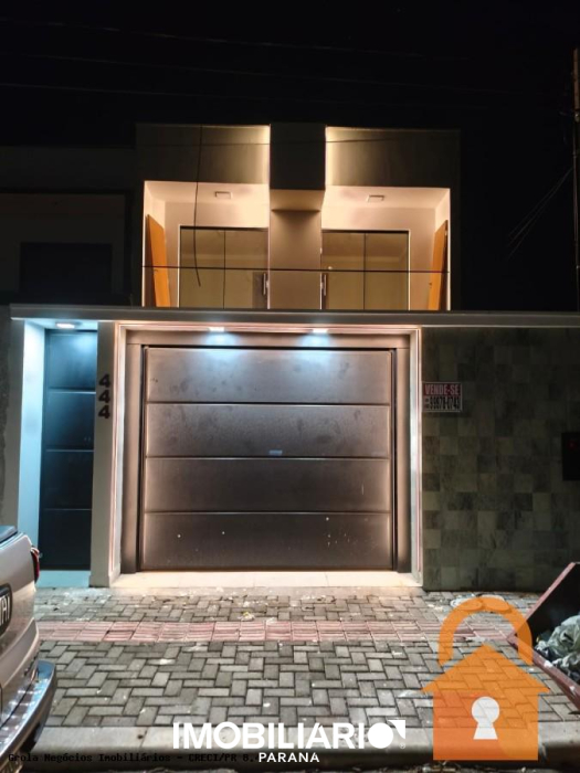 Sobrado para  venda em Jardim Flórida, Campo Mourão, 196,00m², com 3 quartos
