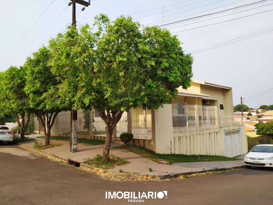 Residência para  venda em Jardim Global, Umuarama, 203,00m², com 3 quartos