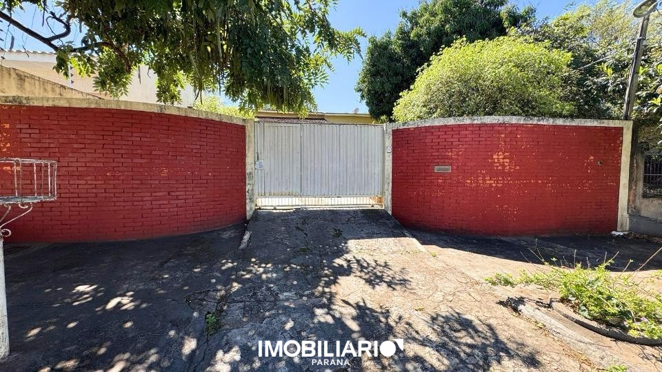 Residência para  venda em Jardim Indaiá, Umuarama, 360,00m², com 4 quartos
