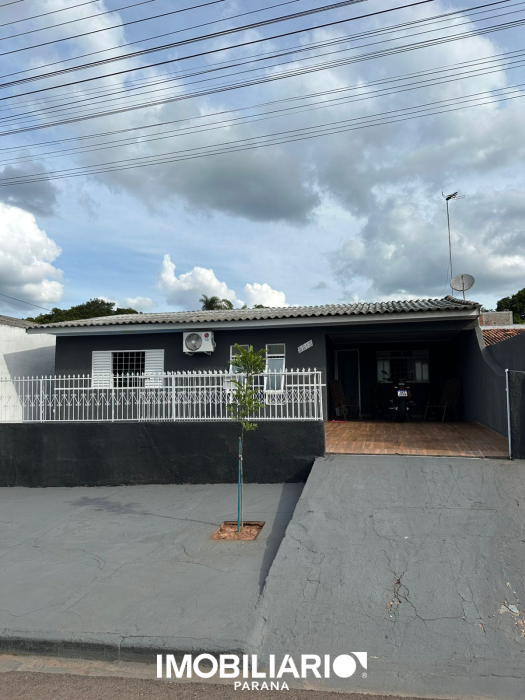 Residência para  venda em Parque Dom Bosco, Umuarama, 250,00m², com 3 quartos