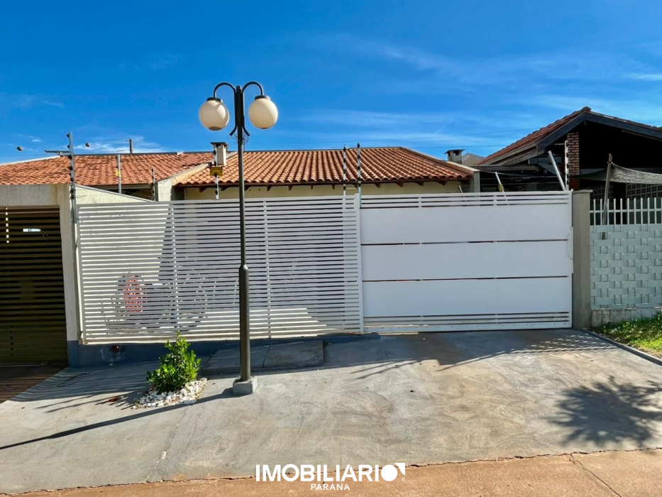 Residência para  venda em Zona IV, Umuarama, 229,00m², com 3 quartos