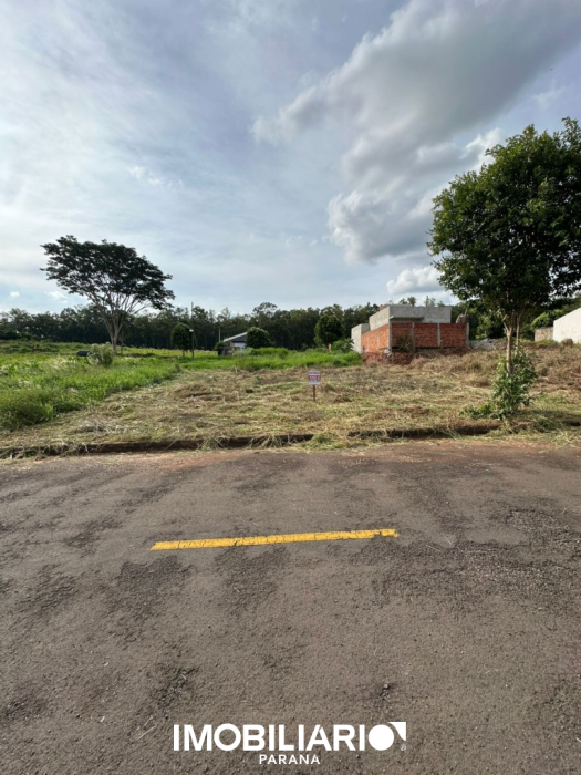 Terreno para  venda em Parque Residencial Viena II, Umuarama, 255,00m²