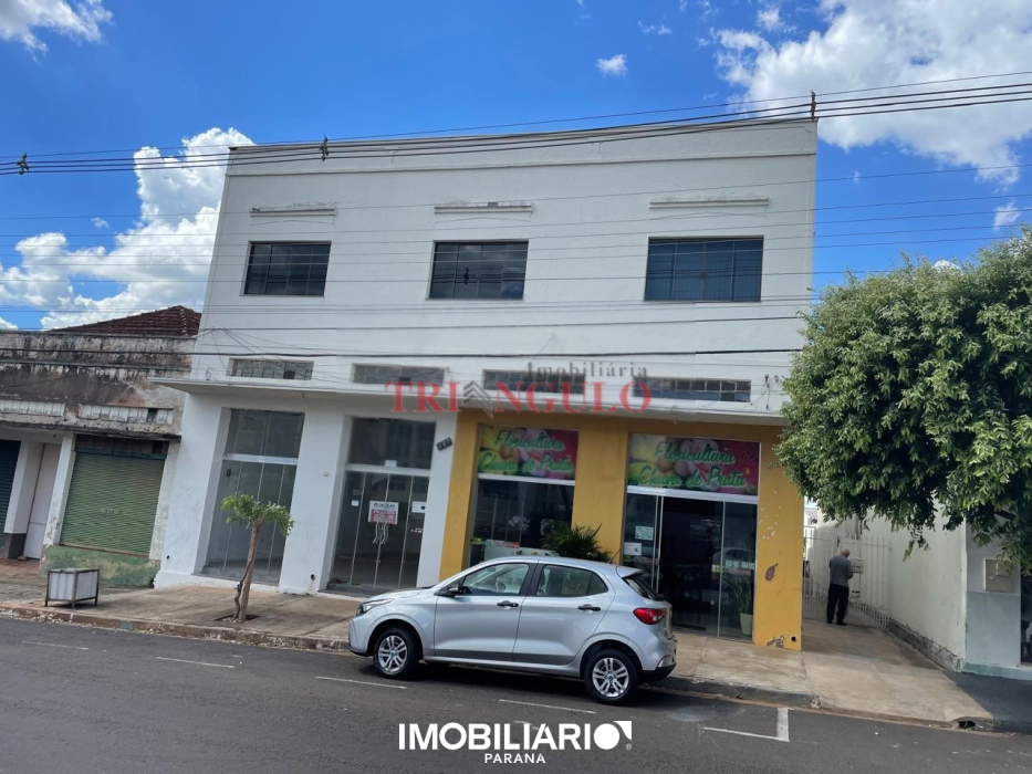 Prédio Comercial para  venda em CRUZEIRO DO OESTE, Cruzeiro do Oeste, 490,00m²