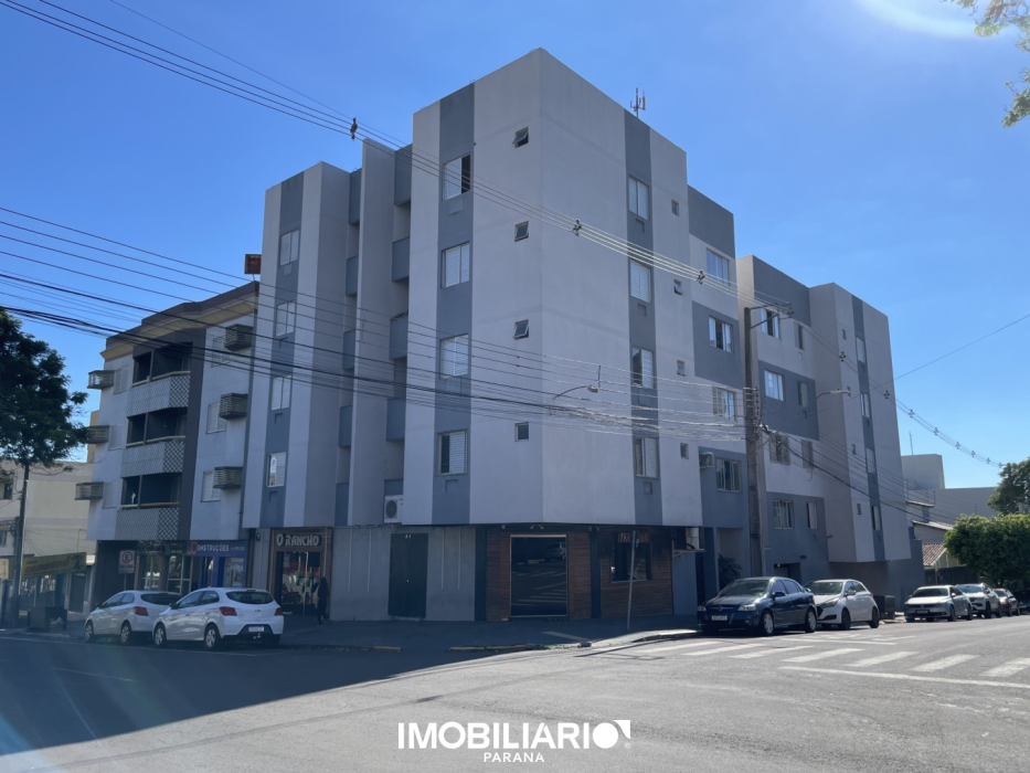 Apartamento para  alugar em Zona III, Umuarama, com 2 quartos