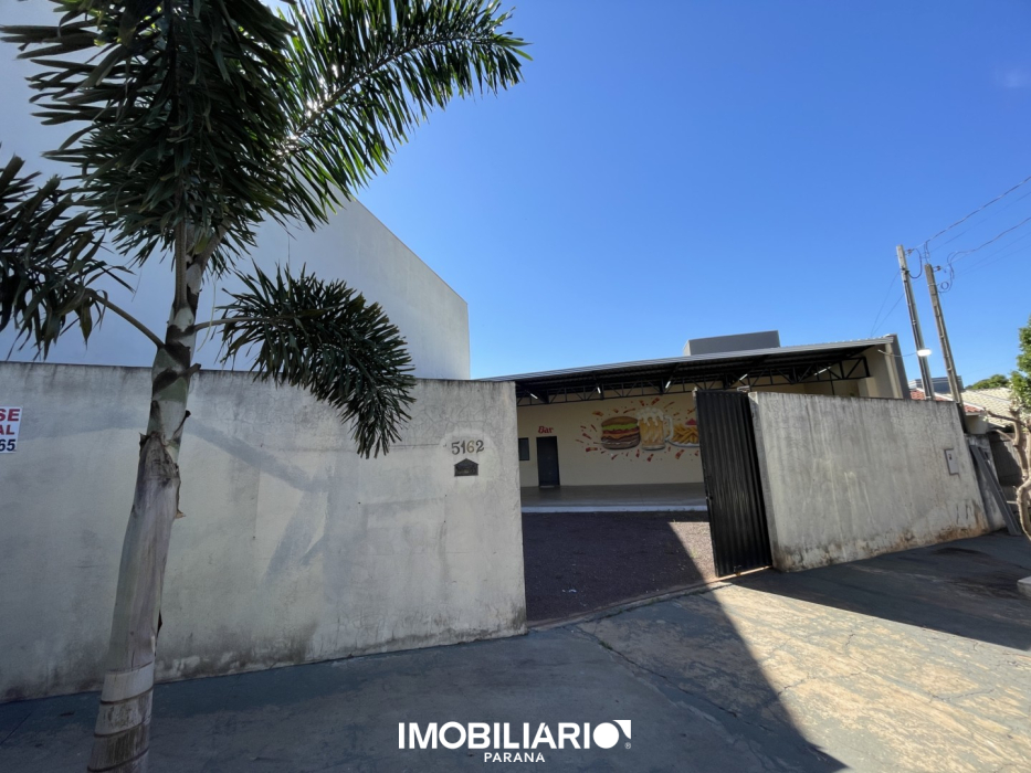 Residência Comercial para  alugar em Parque San Marino, Umuarama, 233,00m²