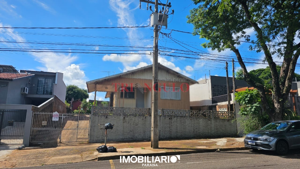 Residência para  venda em Zona IV, Umuarama, 550,00m², com 1 quartos