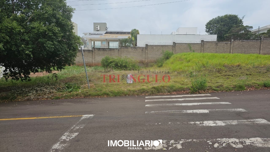 Terreno para  venda em Parque Residencial Monte Líbano, Umuarama, 225,00m²