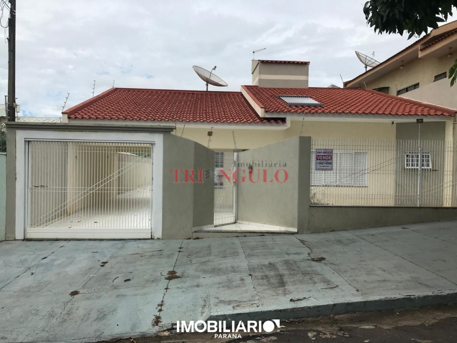 Residência para  venda em Jardim Global, Umuarama, com 4 quartos