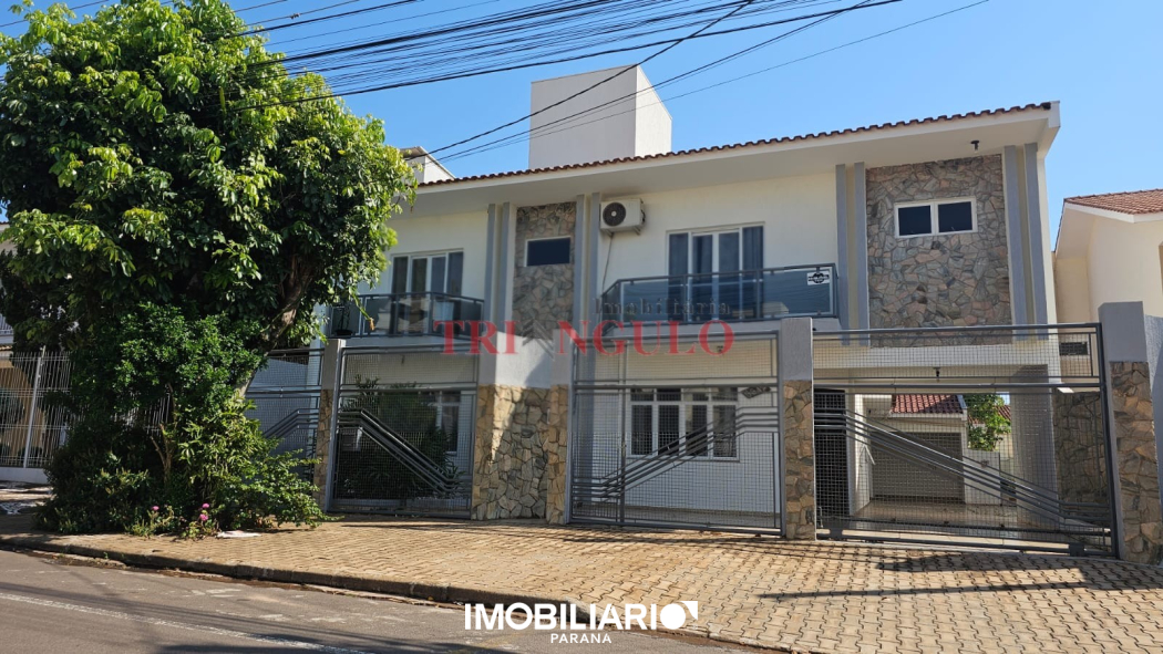 Sobrado para  venda em Jardim dos Príncipes, Umuarama, 450,00m², com 5 quartos