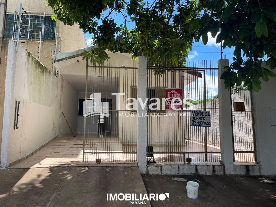 Residência para  venda em Zona VI, Umuarama, 275,00m², com 2 quartos