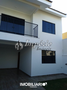 Residência para  venda em Jardim Shangrila, Campo Mourão, com 3 quartos