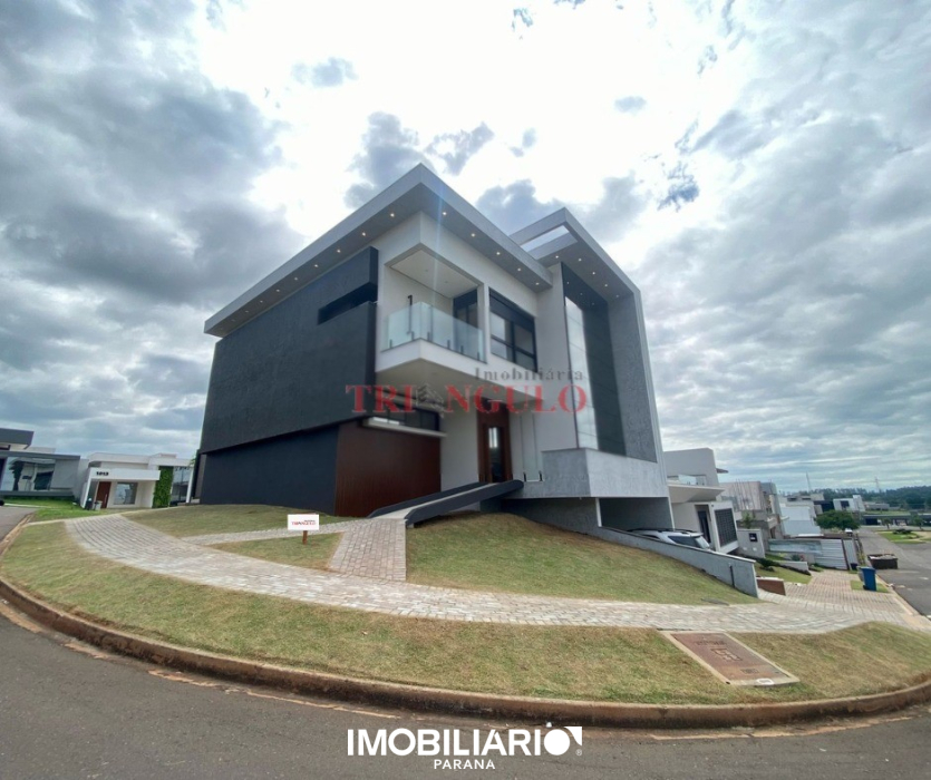 Residência para  venda em Paysage Essenza Condomínio, Umuarama, 313,00m², com 3 quartos