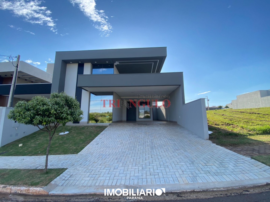 Residência para  venda em RESIDENCIAL JARDINS DE VERSAILLES, Umuarama, 297,00m², com 3 quartos