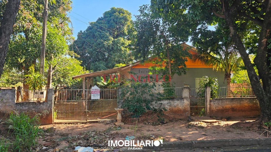 Residência para  venda em Zona VI, Umuarama, 474,00m², com 2 quartos