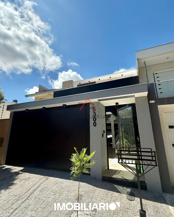 Residência para  venda em Zona II, Umuarama, 245,00m², com 3 quartos