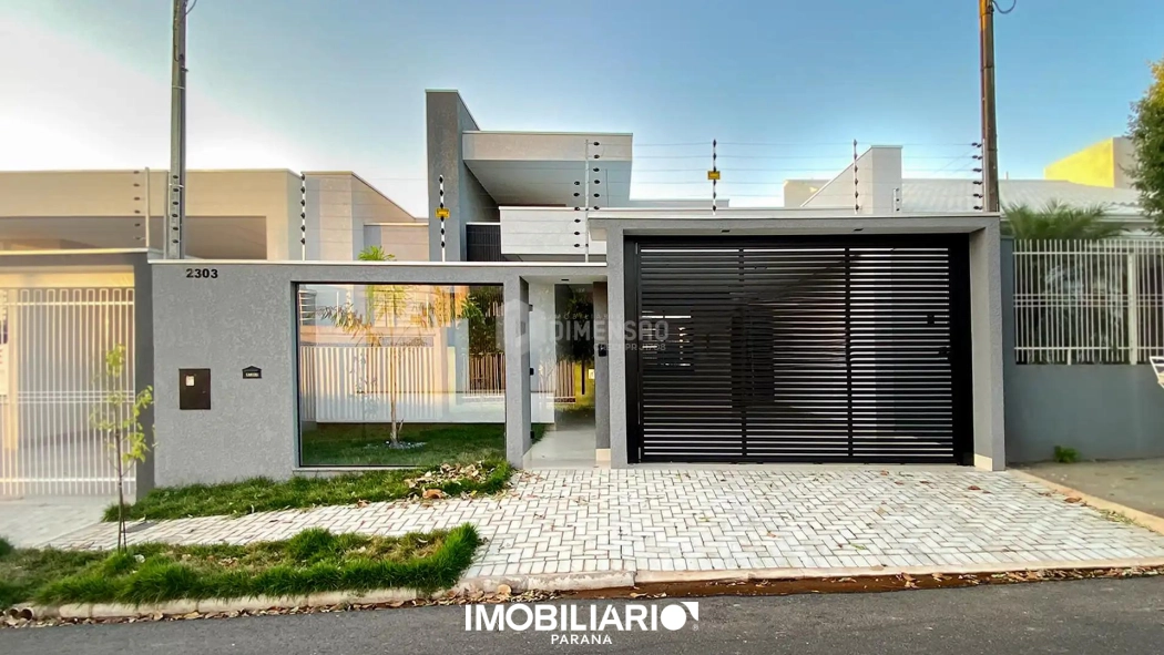 Residência para  venda em Parque Bandeirantes, Umuarama, 270,00m², com 3 quartos