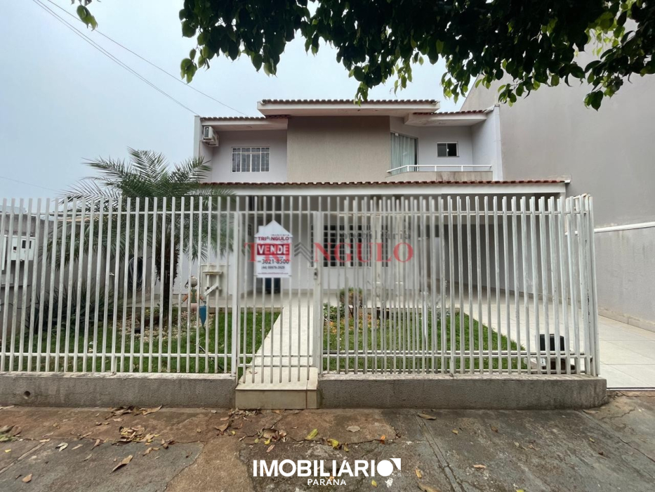 Sobrado para  venda em Zona VII, Umuarama, 520,00m²