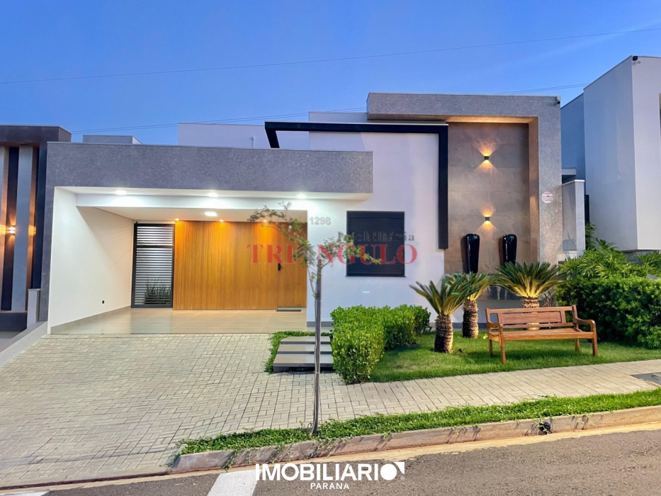 Residência para  venda em Paysage Unique Condomínio, Umuarama, 240,00m², com 3 quartos