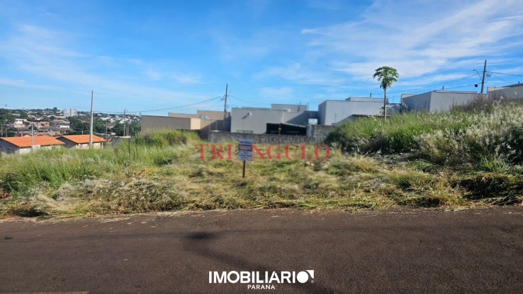 Terreno para  venda em Jardim Pimentel, Umuarama, 136,00m²