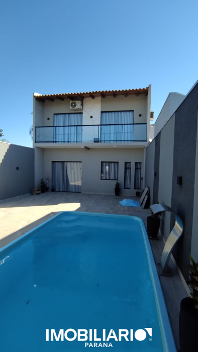 Sobrado para  alugar em Parque Residencial Tokio, Umuarama, 230,00m², com 4 quartos