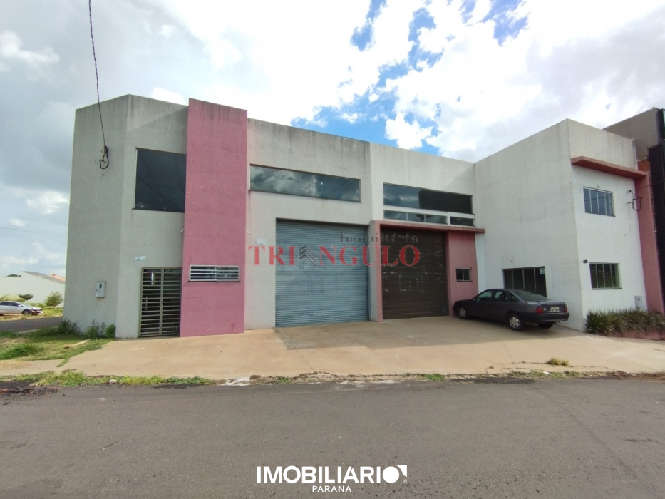 Barracão para  alugar em Jardim Imigrantes, Umuarama, 214,00m²