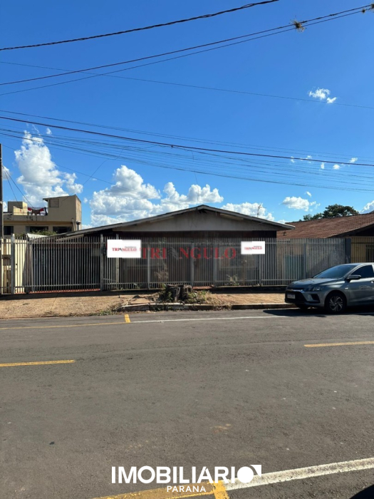 Residência para  venda em Zona II, Umuarama, 490,00m²