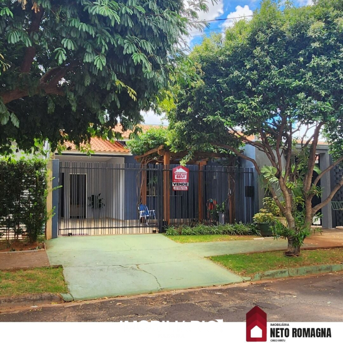 Residência para  venda em Jardim Vila Rica, Umuarama, 160,00m², com 3 quartos