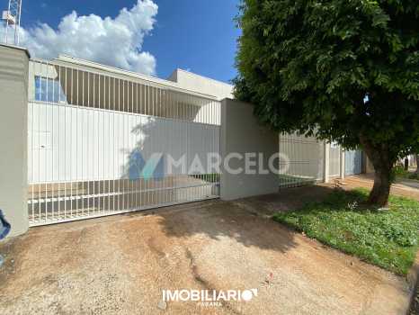 Residência para  alugar em Jardim Veneza II, Umuarama, 90,00m², com 3 quartos