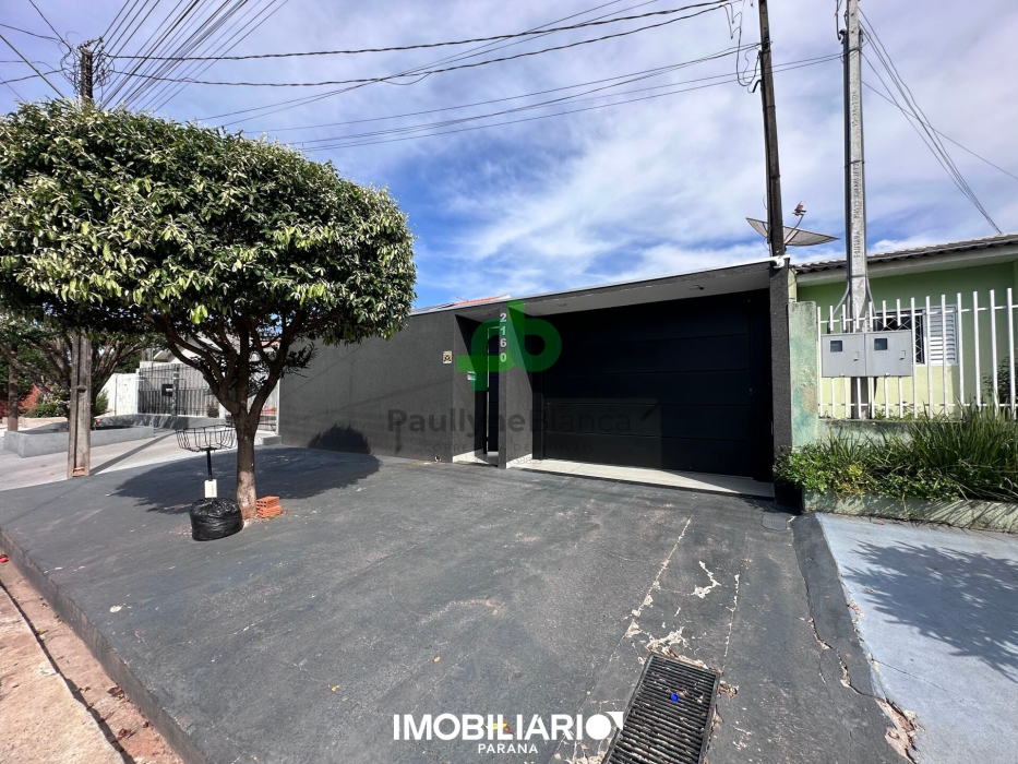 Residência para  venda em Parque Tarumã, Umuarama, 312,00m², com 3 quartos