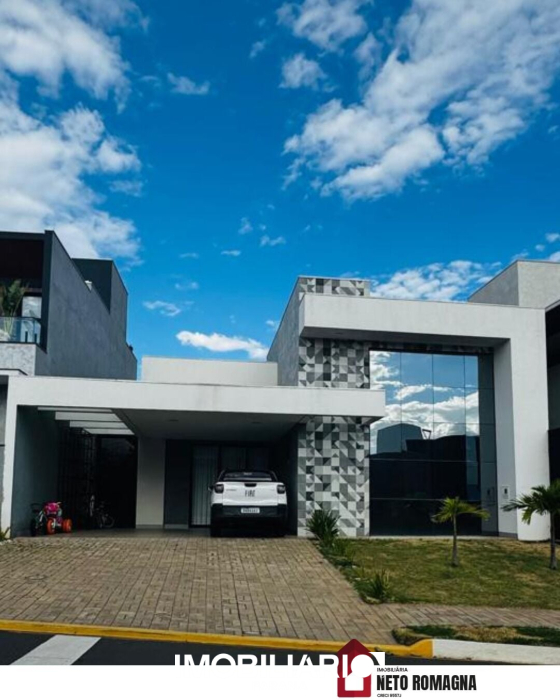 Residência para  venda em Paysage Essenza Condomínio, Umuarama, 240,00m², com 3 quartos