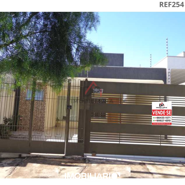 Residência para  venda em Parque Vitória Régia, Umuarama, 243,00m², com 3 quartos