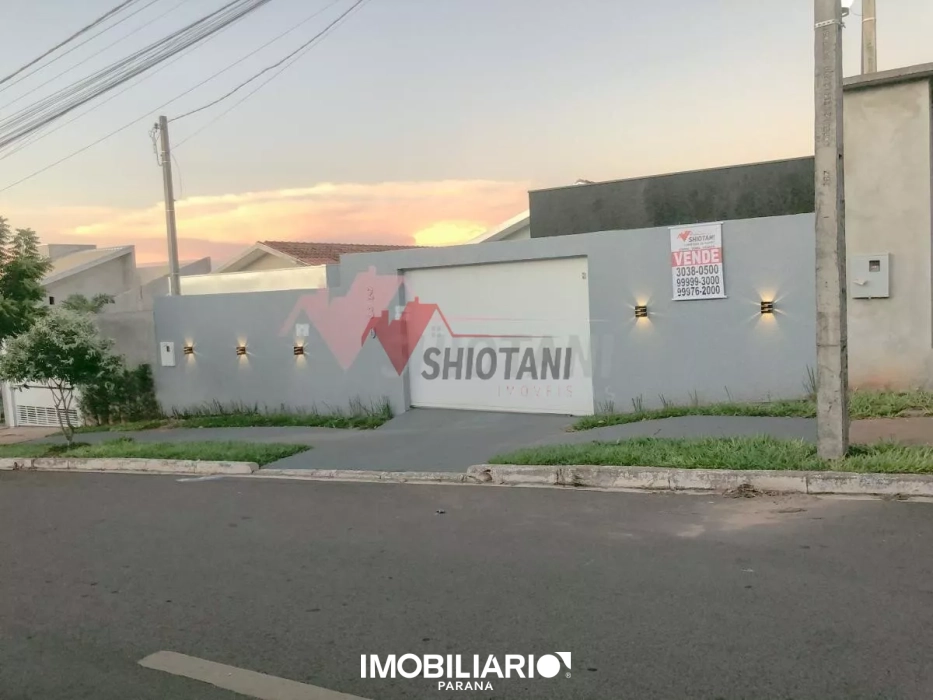 Residência para  venda em Cond. Residencial Pq das Grevilhas, Umuarama, 339,60m²