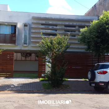Residência para  venda em Zona I, Umuarama, 402,00m²